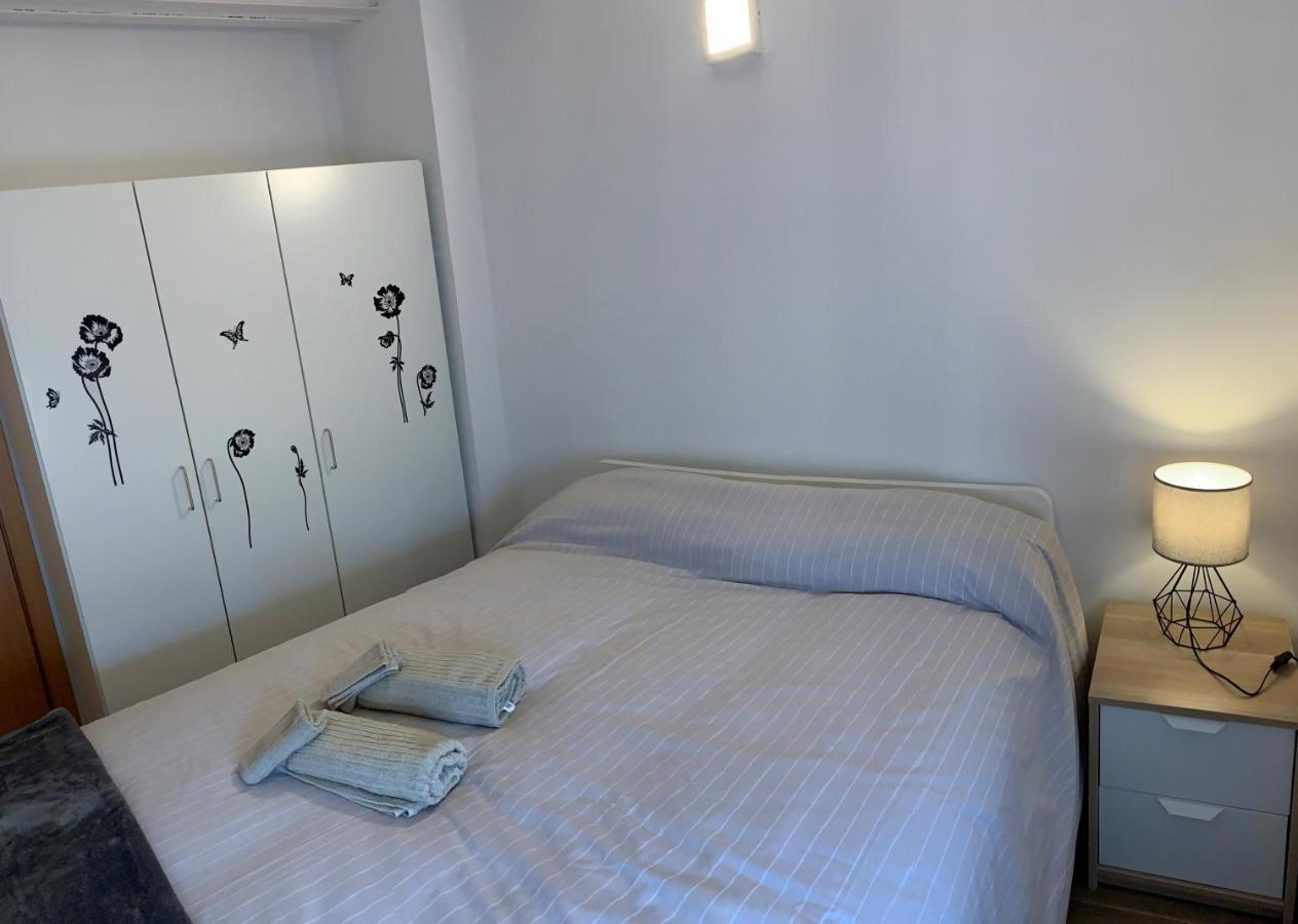 Apartaments Impro Mora d'Ebre Extérieur photo