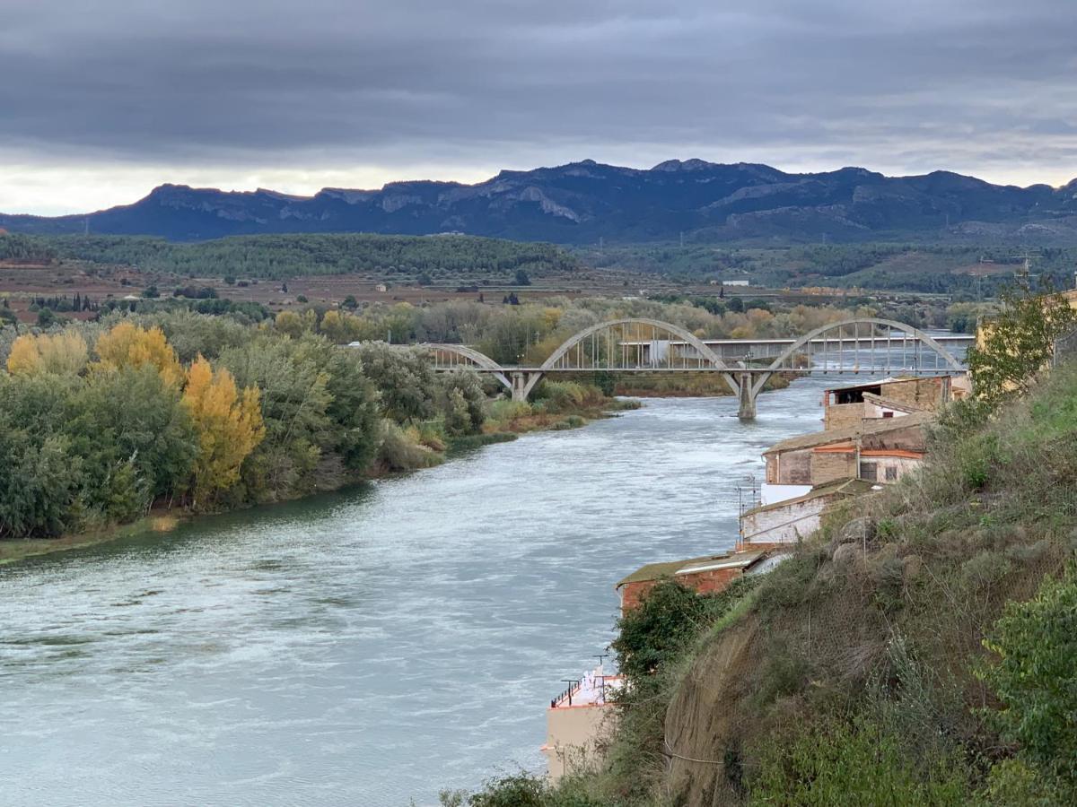 Apartaments Impro Mora d'Ebre Extérieur photo