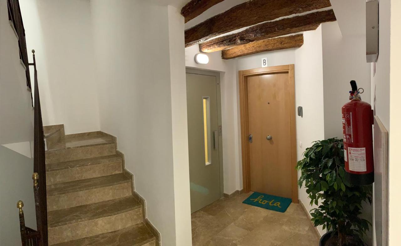 Apartaments Impro Mora d'Ebre Extérieur photo