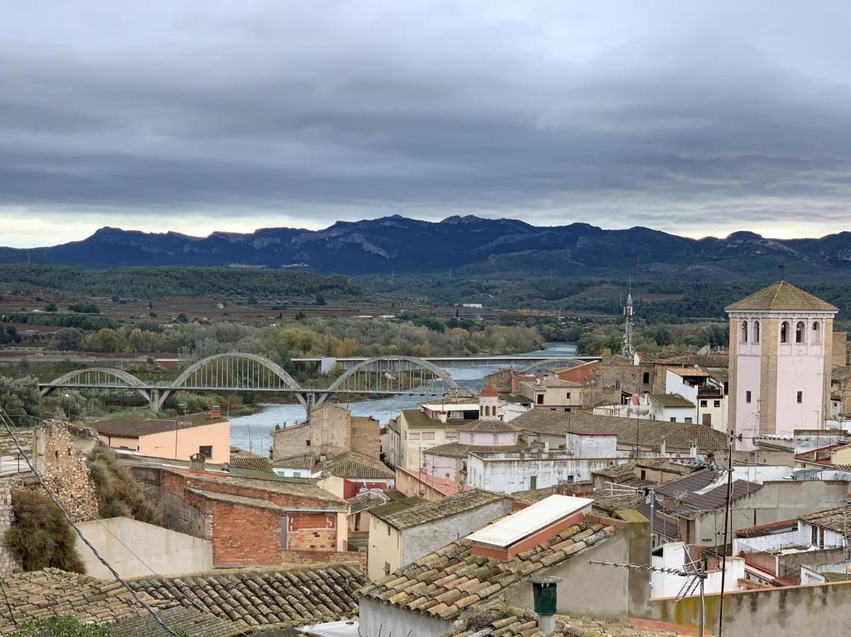 Apartaments Impro Mora d'Ebre Extérieur photo